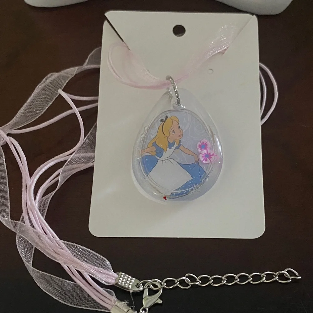 Alice in Wonderland Pendant Necklace - Picture 2 of 3